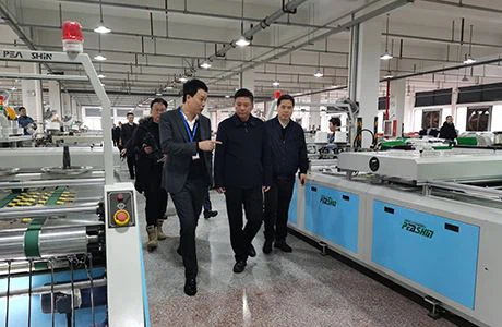 Wenzhou Director de la Comissió Permanent del Congrés Nacional Del Poble Visi...